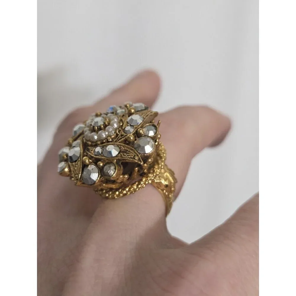 Vtg Florenza Ornate Gold Tone Rhinestone Faux Pearl Cocktail Ring Filigree